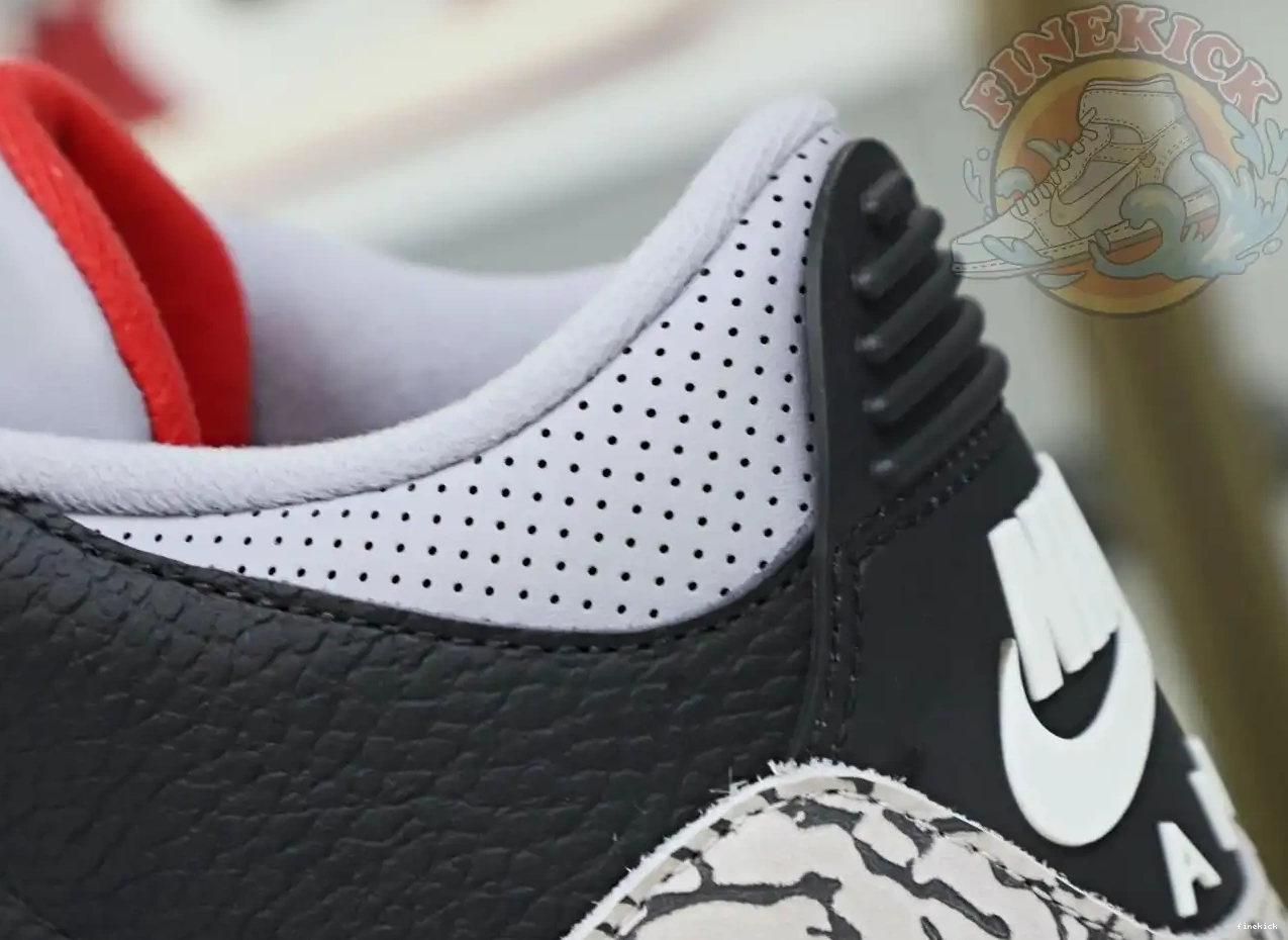 retro Jordan Jordan 2018（854262-001）  blackcement Air 3 0520